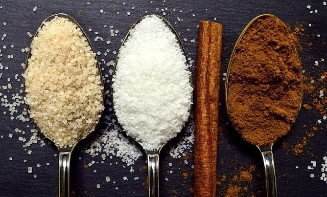 Scents cats dislike and hate curry and spices