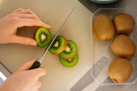 Are Kiwis Healthy For Cats